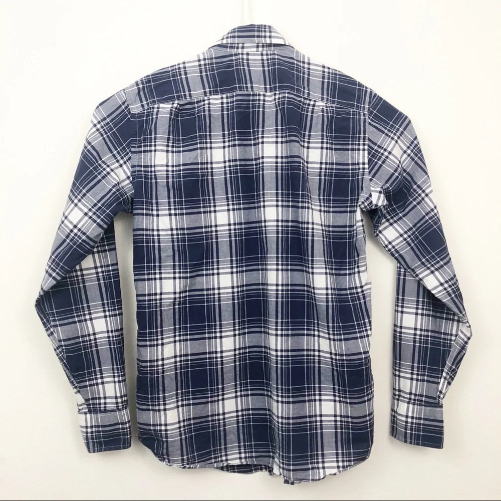 J. Crew Tailored Fit Button Down‎ Shirt Size Small